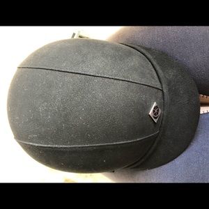 BNWOT Charles Owen jr8 7 3/8 show helmet